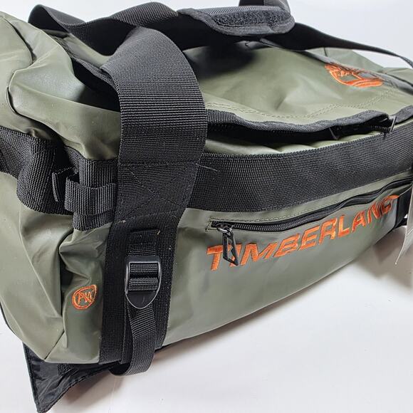 Timberland Cannon Mountain 20" convertible Duffle/Backpack Water Resistant - Picture 1 of 15